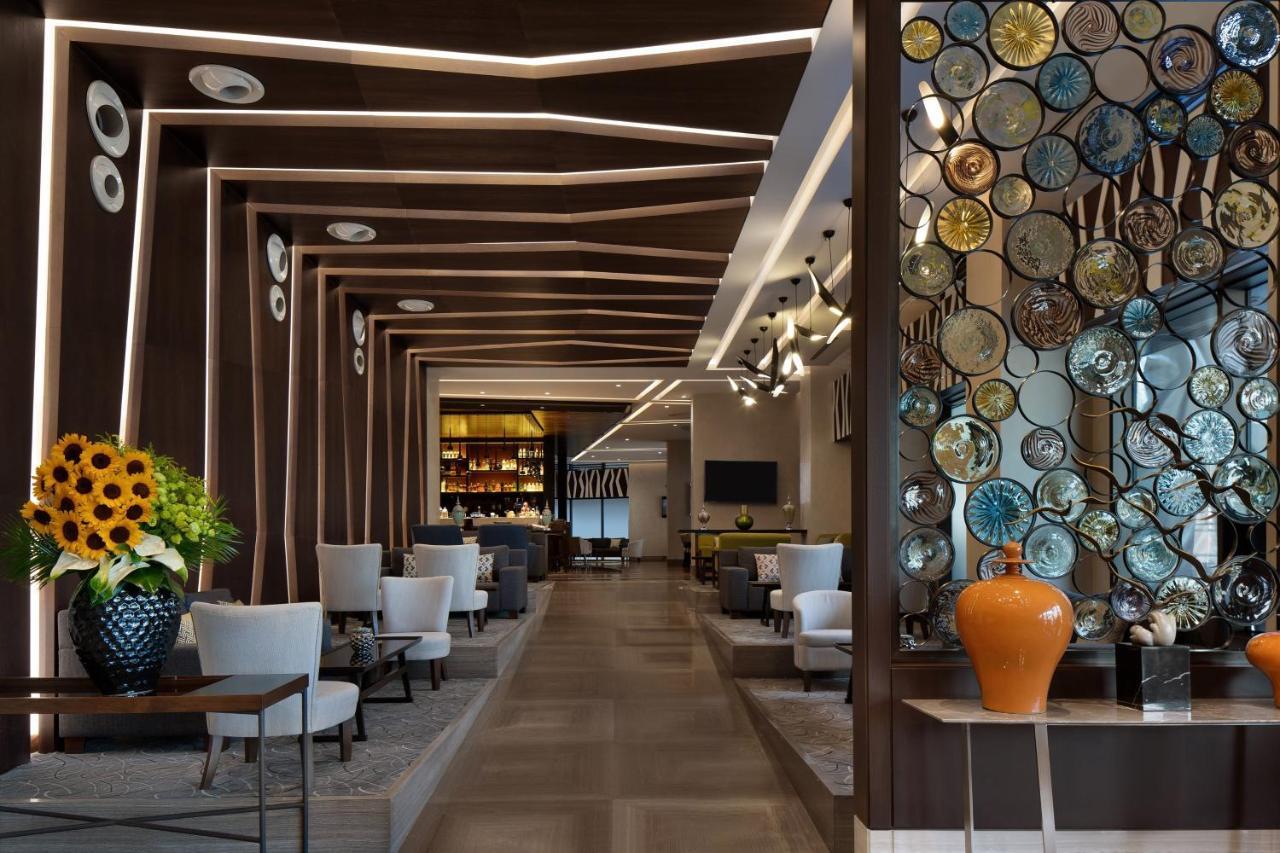Sheraton Istanbul City Center Exterior foto