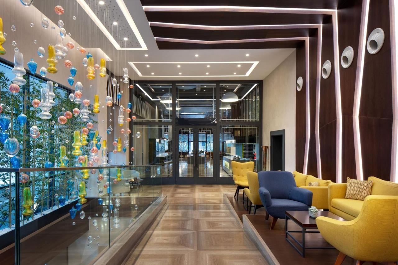 Sheraton Istanbul City Center Exterior foto