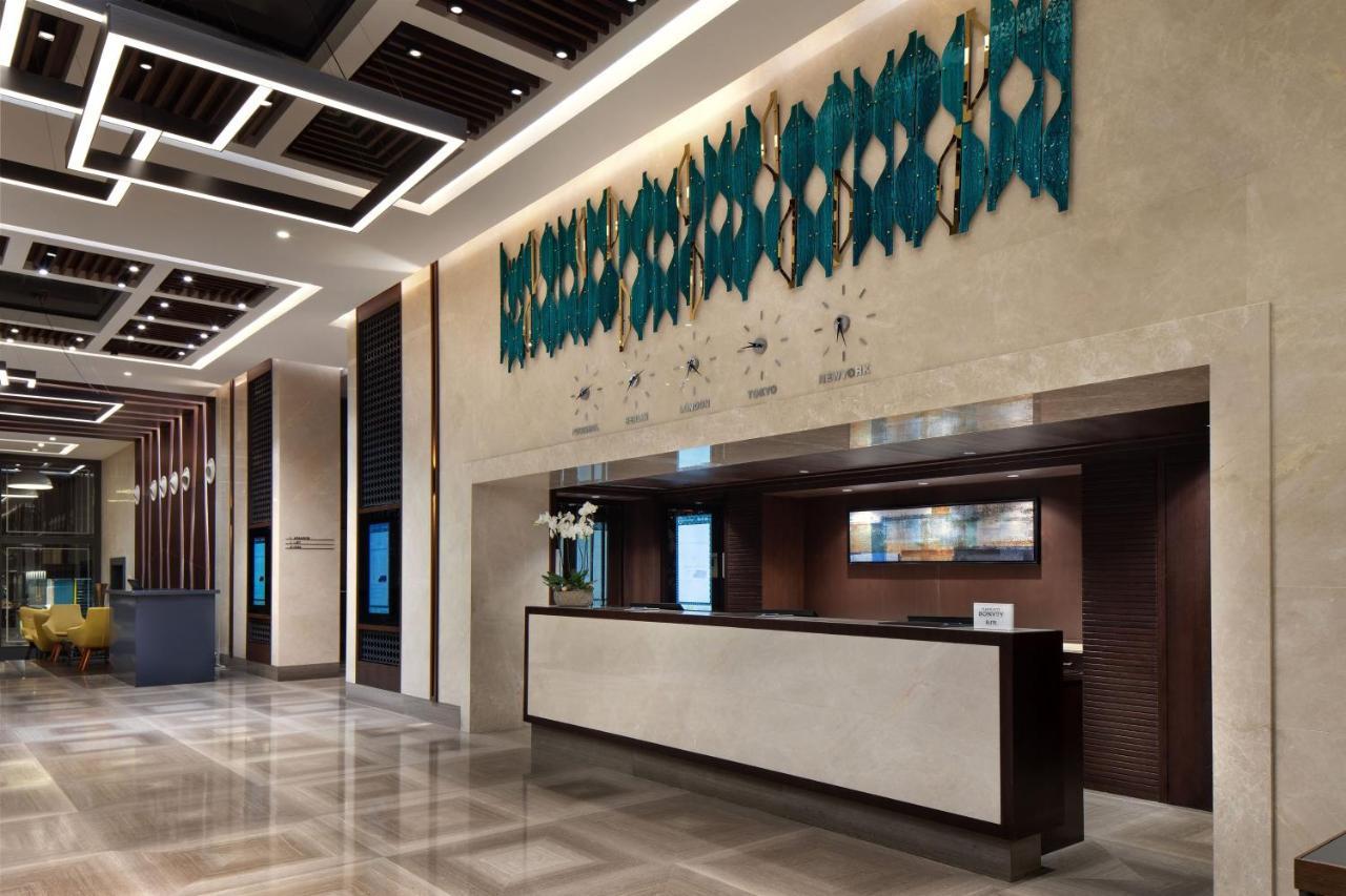 Sheraton Istanbul City Center Exterior foto