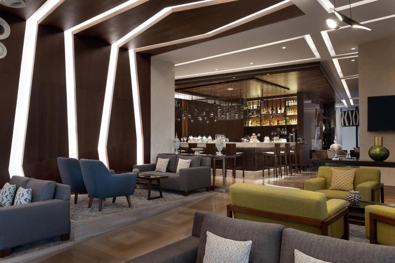 Sheraton Istanbul City Center Exterior foto